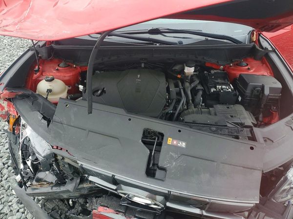 2022 HYUNDAI TUCSON — Engine bay