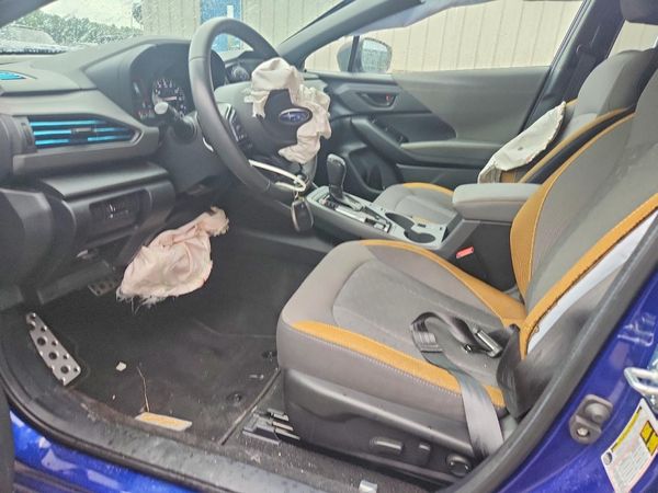 2025 SUBARU CROSSTREK — DENT