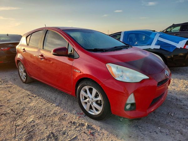2012 TOYOTA PRIUS