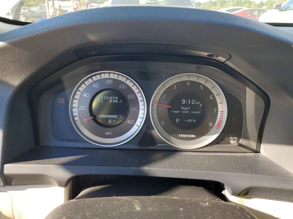 2013 VOLVO S60