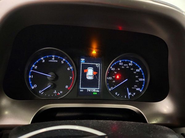 2018 TOYOTA RAV4 Adventure/XLE
