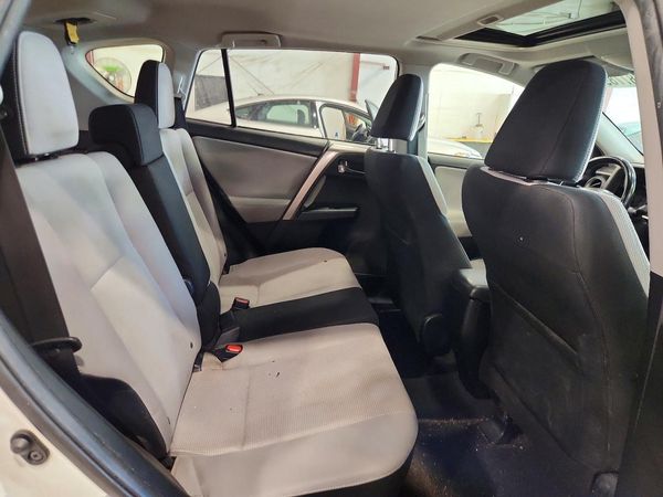 2018 TOYOTA RAV4 Adventure/XLE
