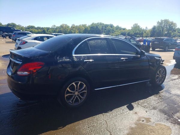 2016 MERCEDES-BENZ C C300-4M
