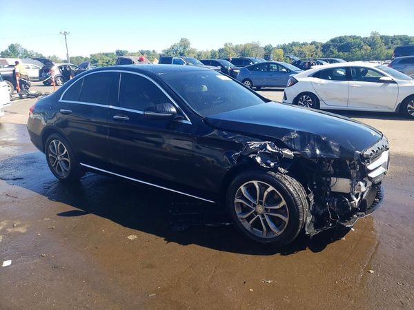 2016 MERCEDES-BENZ C C300-4M