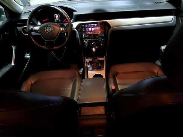 2022 VOLKSWAGEN PASSAT SE