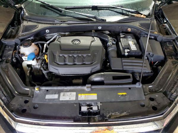 2022 VOLKSWAGEN PASSAT SE