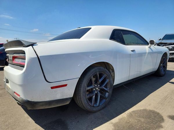 2019 DODGE CHALLENGER SXT