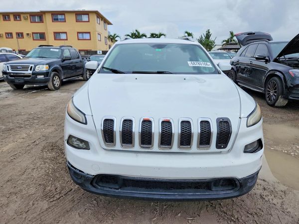 2014 JEEP CHEROKEE LATITUDE 4X4