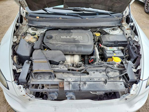 2014 JEEP CHEROKEE LATITUDE 4X4