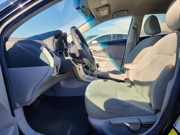 2012 TOYOTA COROLLA