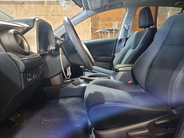 2015 TOYOTA RAV4 XLE (M Grade) — DENT