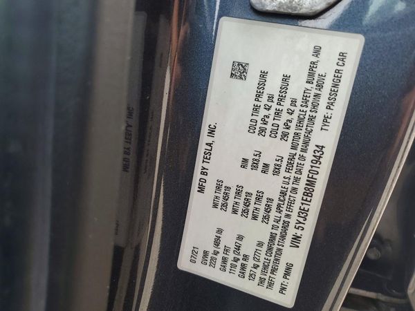 2021 TESLA MODEL 3