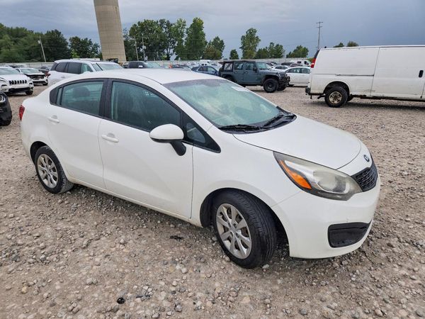 2015 KIA RIO GL - Middle-low