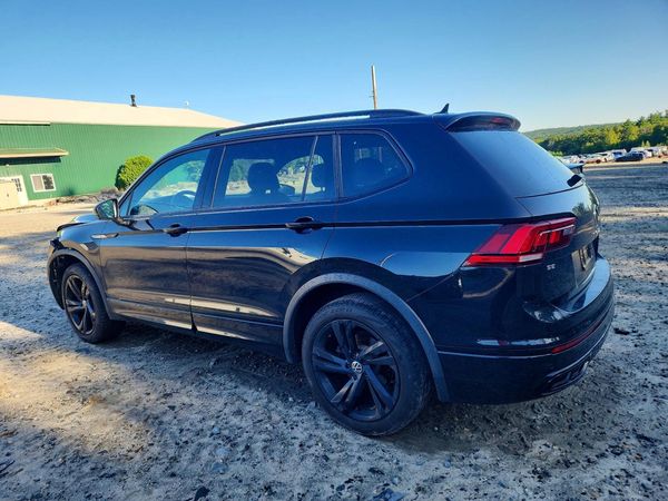 2024 VOLKSWAGEN TIGUAN 4Motion SE R-Line Black