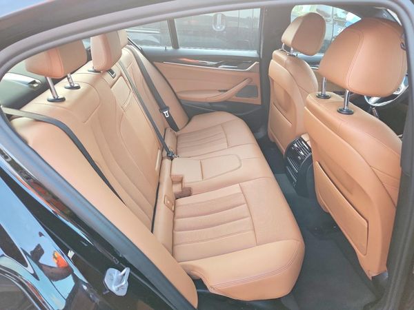 2021 BMW 540