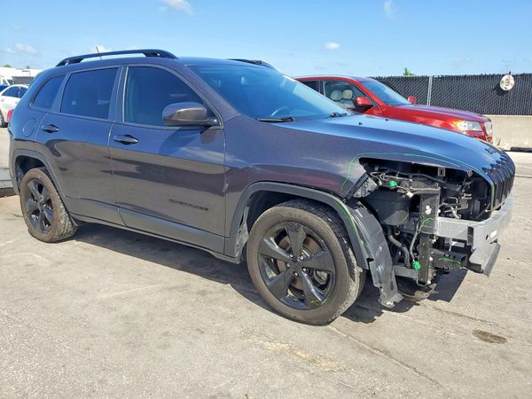 2018 JEEP CHEROKEE — Passenger 3/4