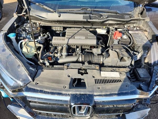 2021 HONDA CRV Touring — Engine bay
