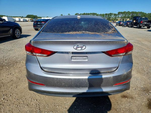 2017 HYUNDAI ELANTRA SE Base