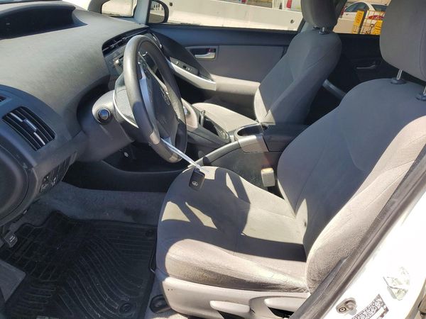 2015 TOYOTA PRIUS