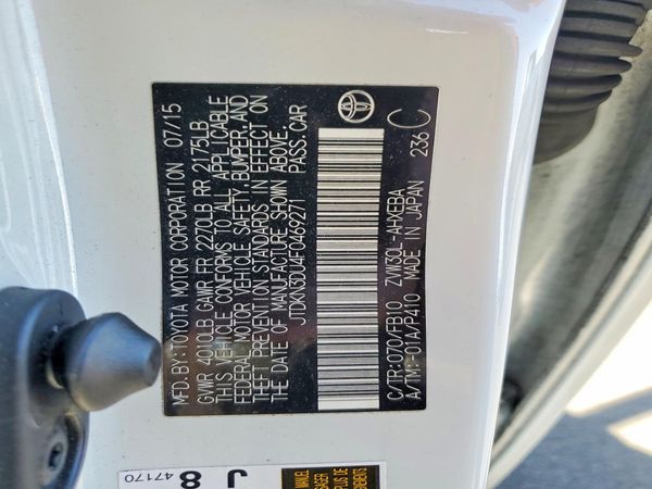 2015 TOYOTA PRIUS