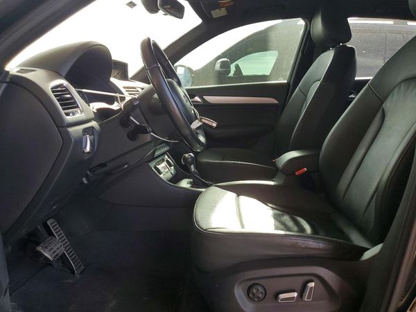 2017 AUDI Q3 Premium