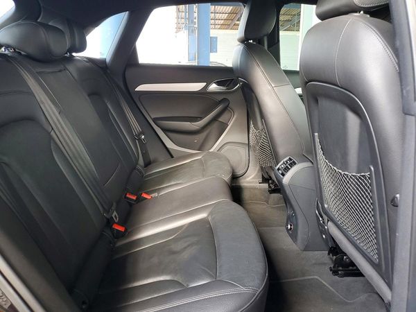 2017 AUDI Q3 Premium