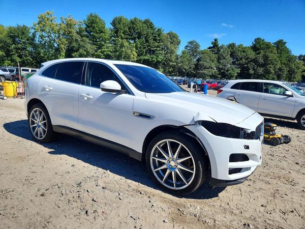 2019 JAGUAR F-PACE