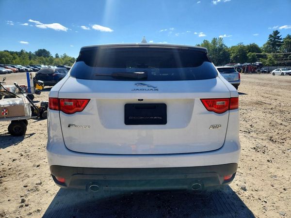 2019 JAGUAR F-PACE