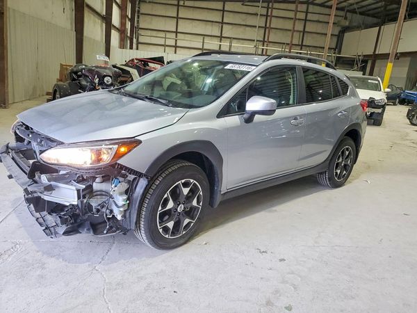 2018 SUBARU CROSSTREK Premium — Front 3/4