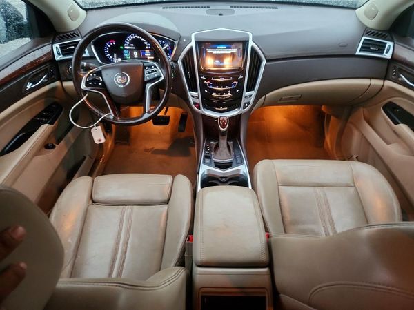 2016 CADILLAC SRX Luxury