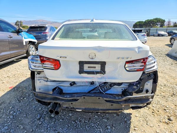 2013 BMW 328 xDrive SA — DIRR