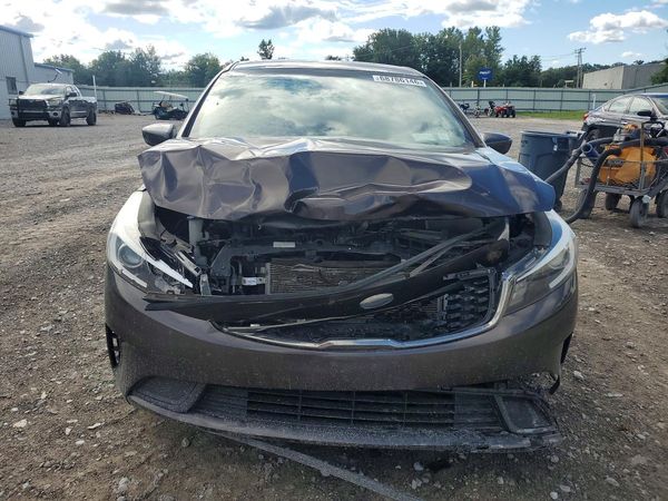 2017 KIA FORTE LX Base