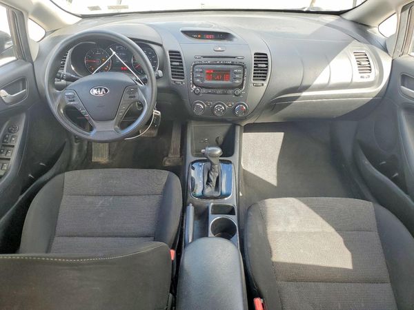2017 KIA FORTE LX Base