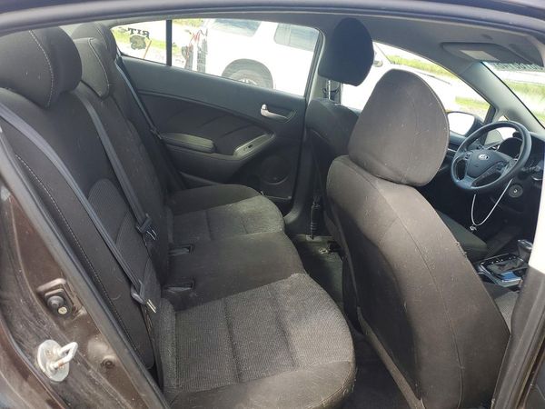 2017 KIA FORTE LX Base