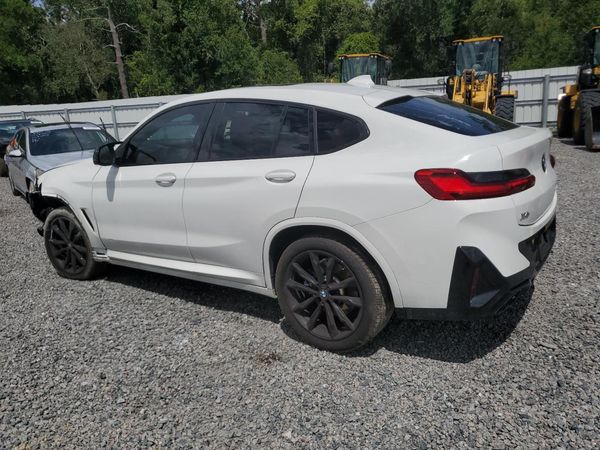 2023 BMW X4