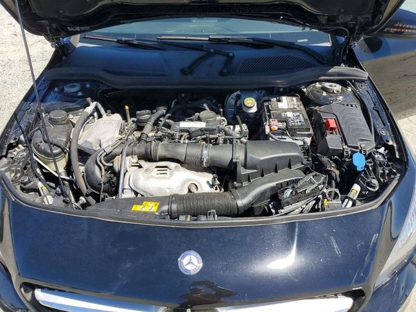 2016 MERCEDES-BENZ CLA CLA250-4M