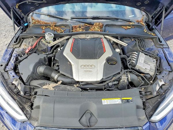 2018 AUDI S5 — Engine bay