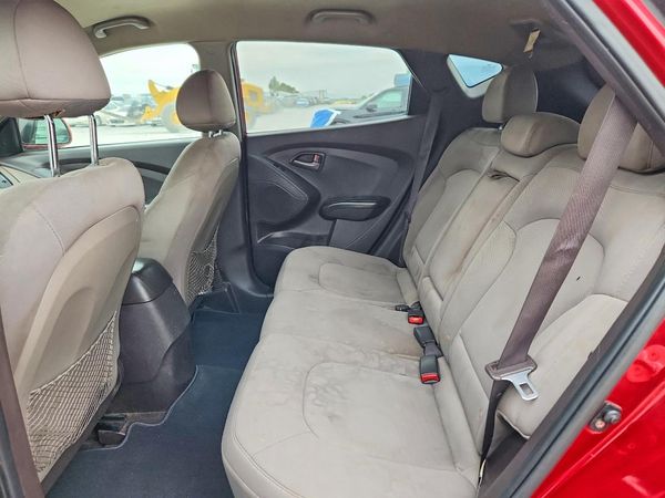 2014 HYUNDAI TUCSON GL (Middle-low Level)