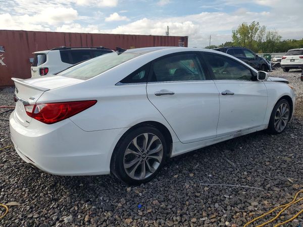 2013 HYUNDAI SONATA