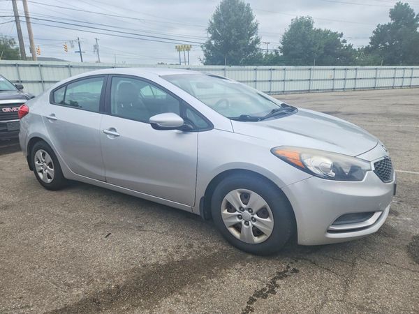 2015 KIA FORTE GL(Middle-low grade) — Passenger 3/4