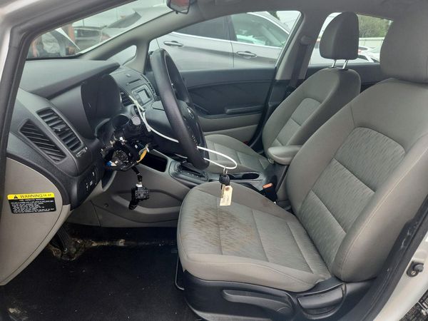 2015 KIA FORTE GL(Middle-low grade) — DENT