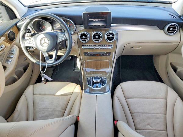 2018 MERCEDES-BENZ GLC GLC300