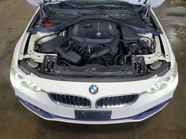 2019 BMW 430XI — Engine bay