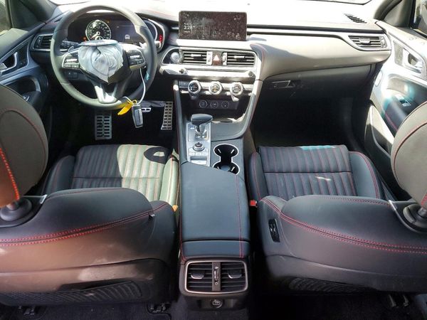 2023 GENESIS G70