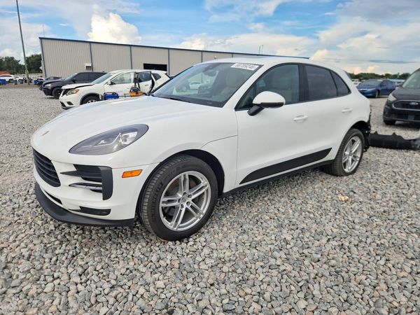 2020 PORSCHE MACAN