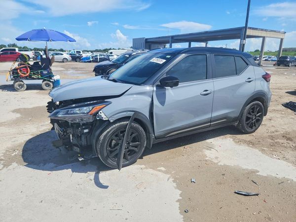2023 NISSAN KICKS