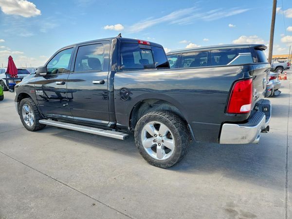 2015 RAM 1500 SLT — DSRA