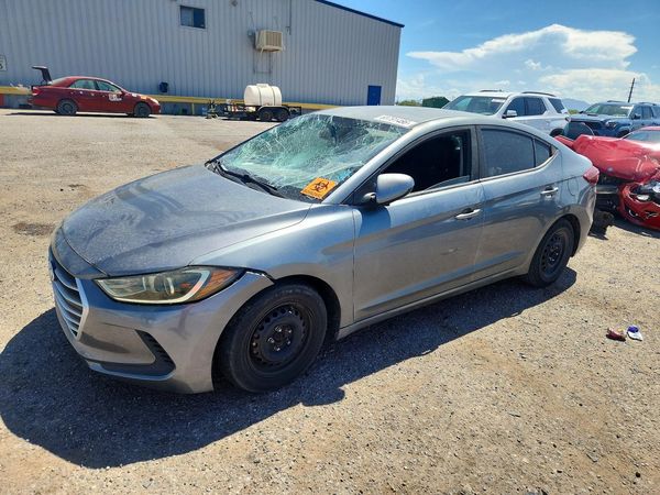 2018 HYUNDAI ELANTRA — DSFA — Front 3/4