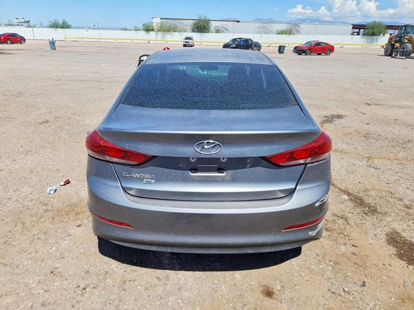 2018 HYUNDAI ELANTRA SE — DIRR