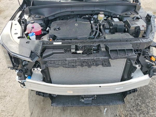 2026 KIA SORENTO S — Engine bay